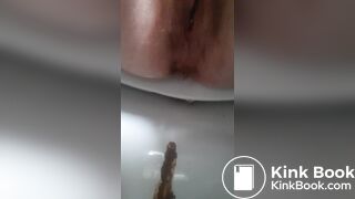 pooping-14
