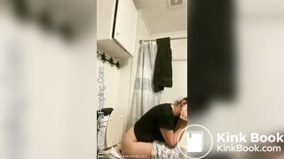 Sexy teen runny toilet pooping - video 10