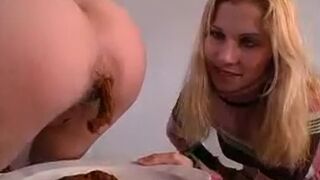 czech girl shits on a plate