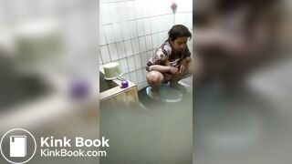Girl Indonesian pooping EP.2