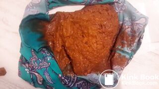 beautiful and sexy blonde with a mask pooed - video 2