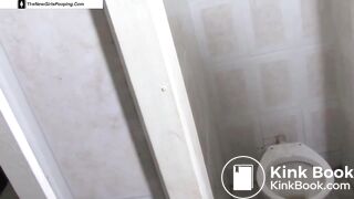 T,,s huge toilet dump