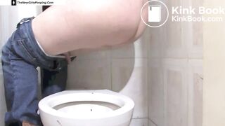 T,,s huge toilet dump