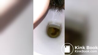 Poops - video 7