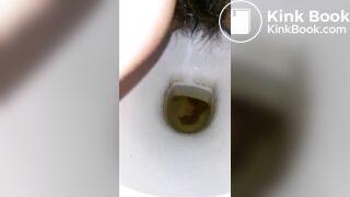Poops - video 7