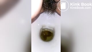 Poops - video 7
