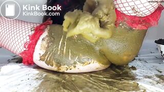 Scat girl - video 52