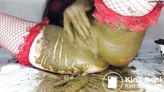 Scat girl - video 52