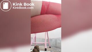 Asian Hottie Poops Perfectly