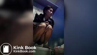 Kalaland student girl quick pooping in 1 minute 55 seconds