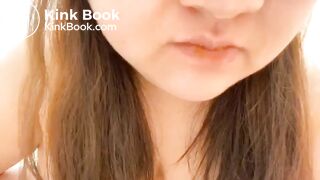 Asian BBW eats shit from a box