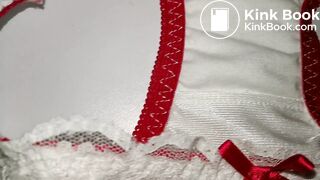 A LOVELY JAPAN WHITE RED STRAWBERRY PANTY WHEN WAS NEW AND CLEANING.