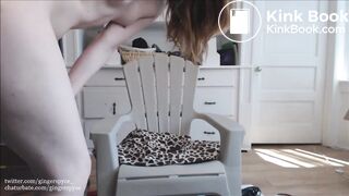 GIRLS SHITS ON DILDO