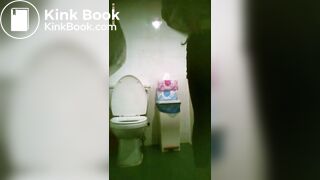 korean girl toilet pooping 3