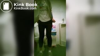 korean girl toilet pooping 3