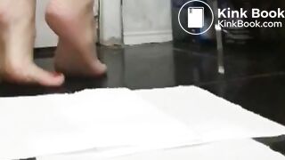 Latina girl pooping - video 3