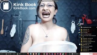 Sexy Latin Whore Shit Eating (1)