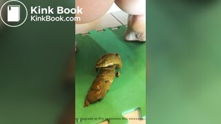 girlfriend poops - video 2