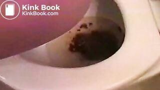 Girls Poopingin Toilet