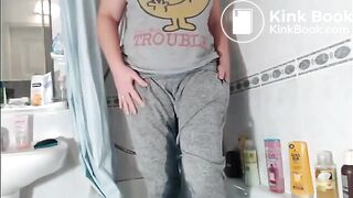 scat smear and masturbation in bathtub