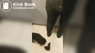 daddys girl walks with poop in her jeans