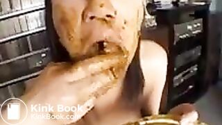 japanese cutie scat in mouth