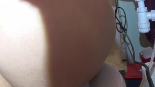 cute girl poop - video 2