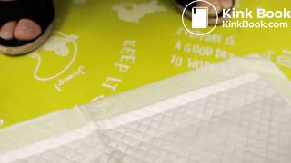 pooping women - video 10