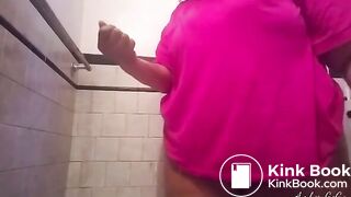 Big booty bbw smearing shit