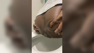 Round Ebony Ass Shitting (teaser)