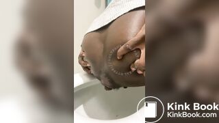 Round Ebony Ass Shitting (teaser)