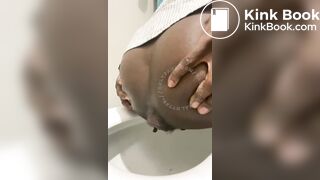 Round Ebony Ass Shitting (teaser)