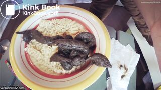 Sexy Big Woman Pooping and Eat