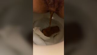 girl shit and piss