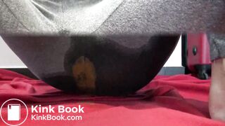 girl wet poop her panties