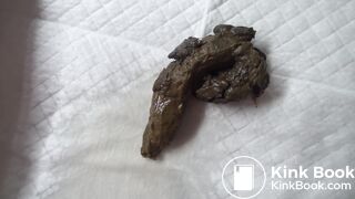 Utterly Beautiful girl squats and shits from her perfect arse