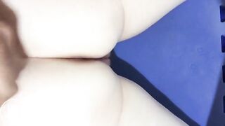 Cumming on my girlfriends poop