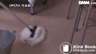 女子マネージャーは、糞も潮も漏らすM奴● 苑田あゆり