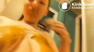 Chubby amateur shit play