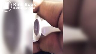 Huge ass ebony pooping