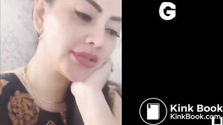 Hot Indonesian girl on toilet NEW