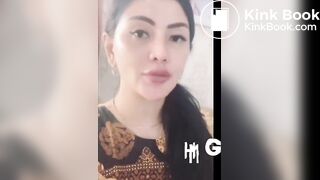 Hot Indonesian girl on toilet NEW