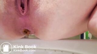 Girl with extremely lickable pussy grunts and squeezes out 3