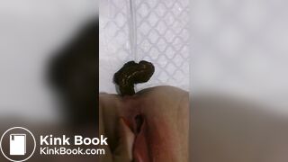 shitting girl - video 17