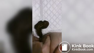 shitting girl - video 17