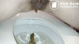 Erotic shitting and pissing