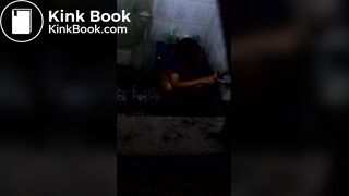 Mbak sebelah kamar menikmati eek