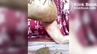 Huge creamy poo and body smear
