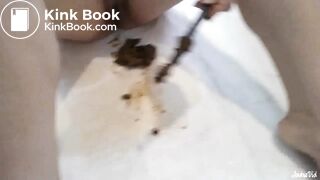 Gorgeous Blonde Playing & Pooping