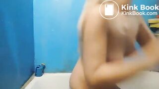 Shit bucket and smear